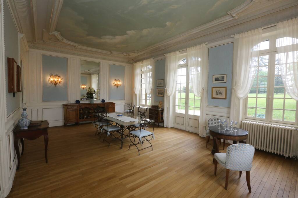 salle petit déjeuner