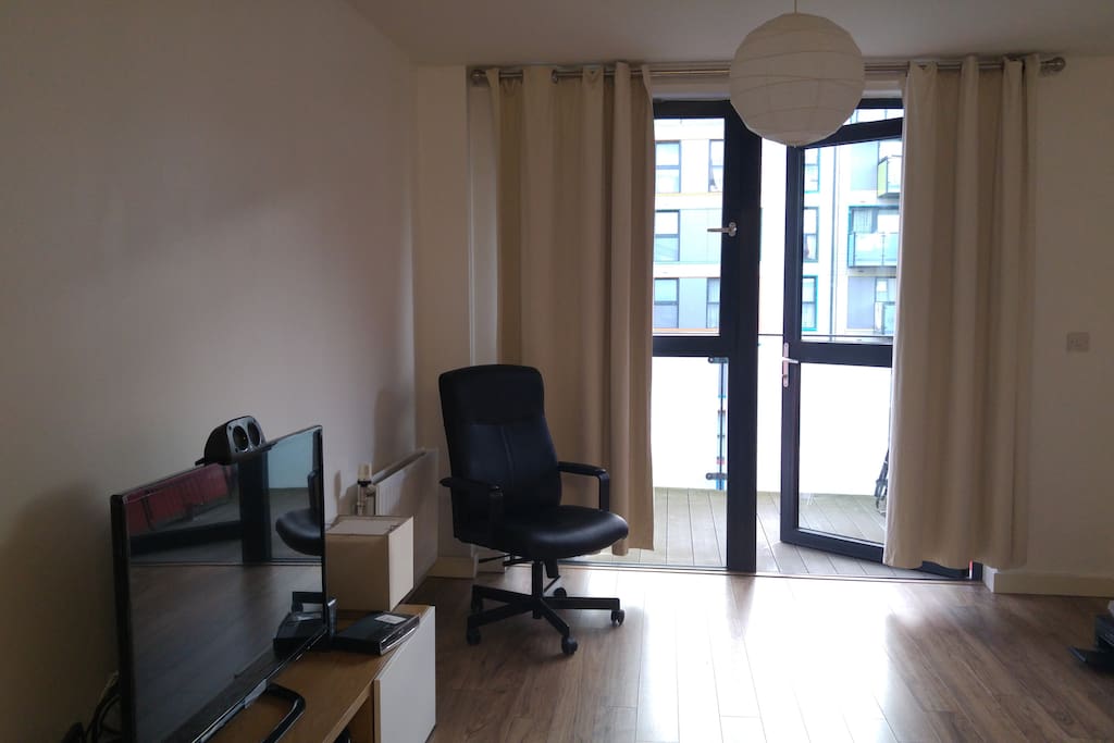 livingroom - TV , balcony