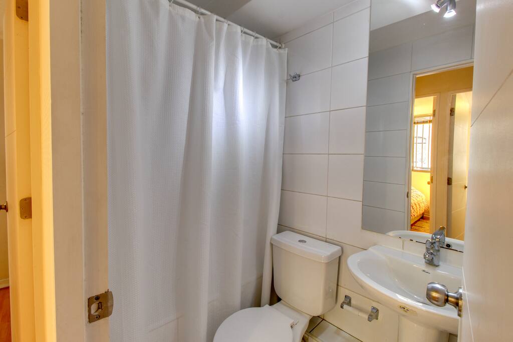 departamento amplio con 3 habitaciones y dos baños