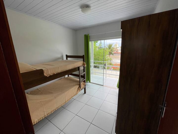 Двуетажно легло