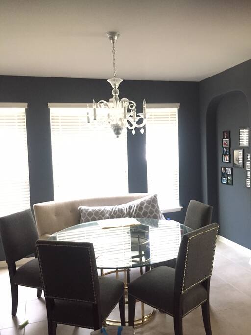 Formal Dining for 6