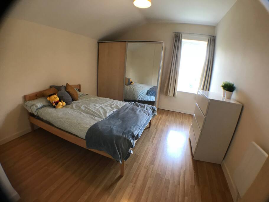 Bedroom 1 (Double Bed)