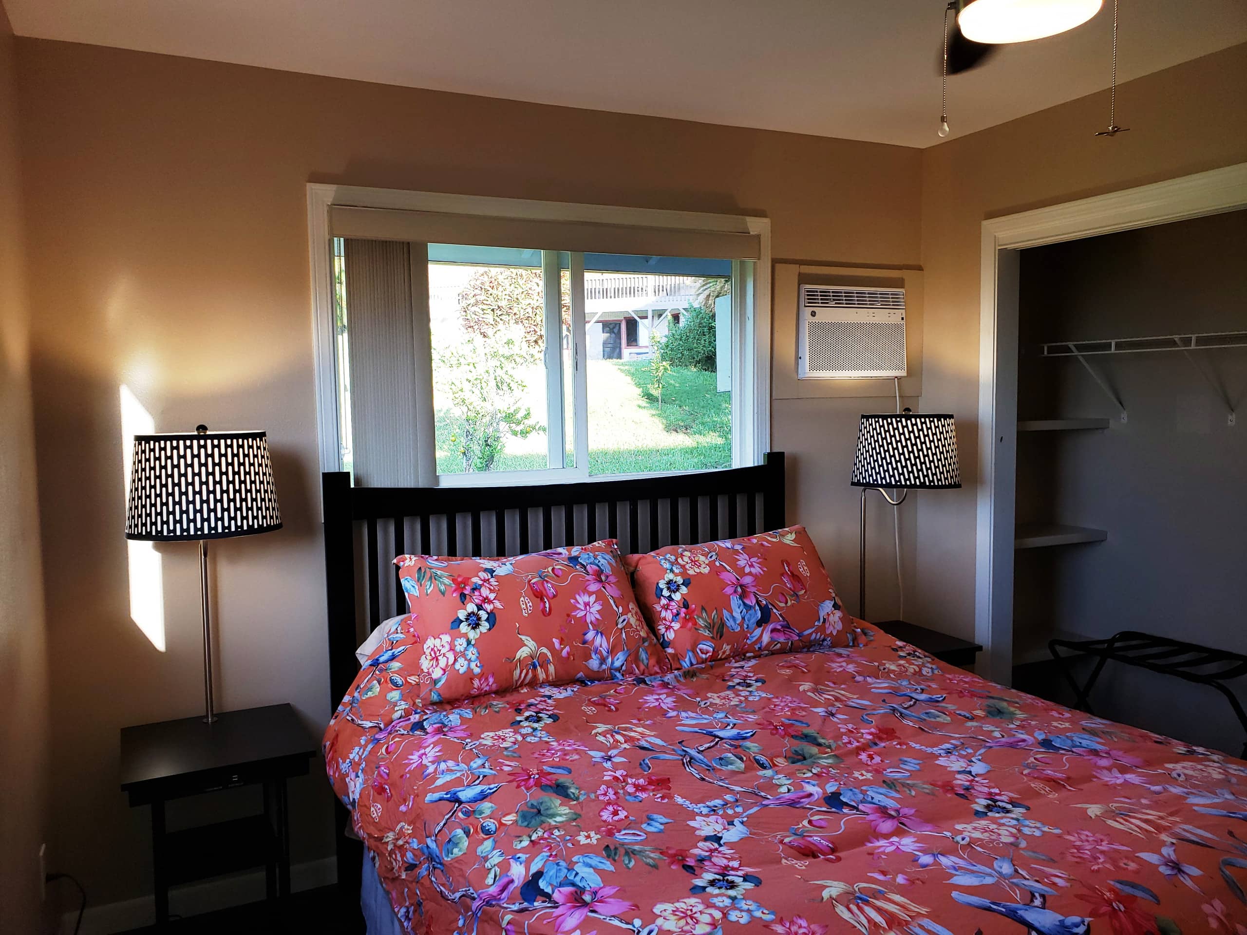 Private Country Cottage, Ocean View, A/C, Hana Hwy - Main photo