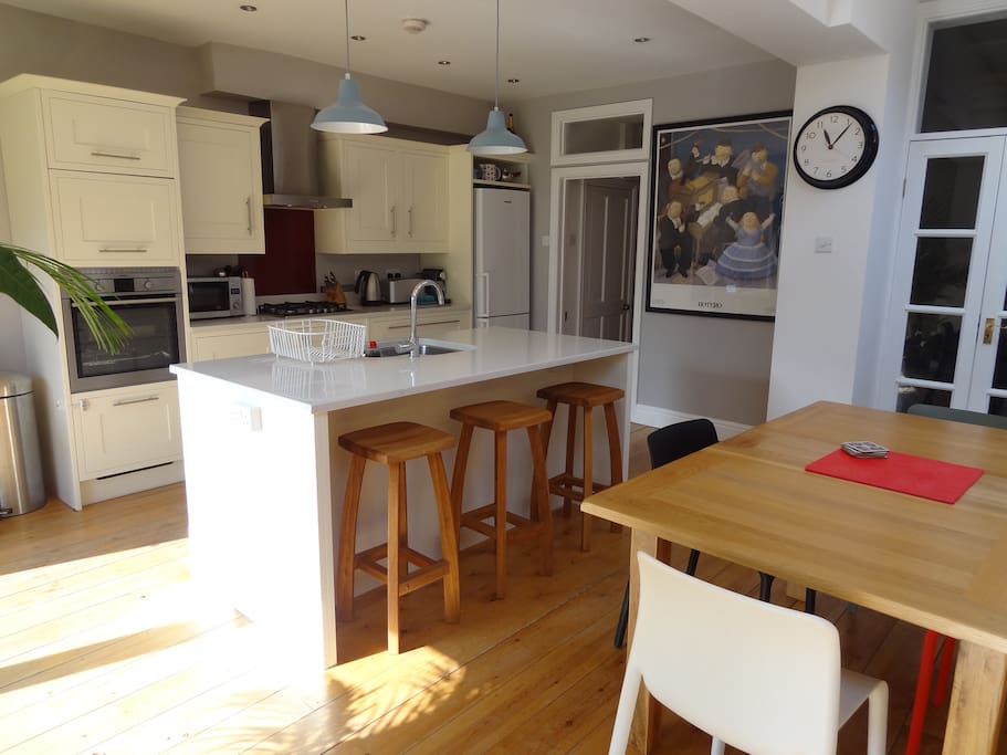 Kitchen 3.