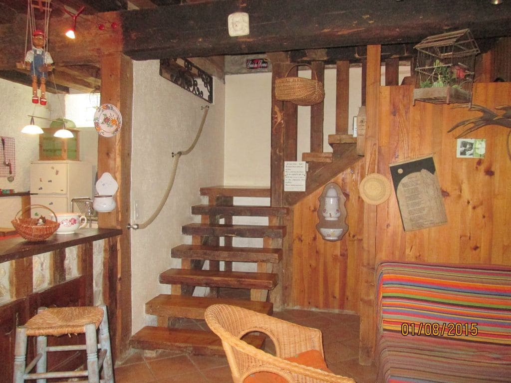 Ancienne ferme rénovée face à la montagne in Belcaire — property photo 16