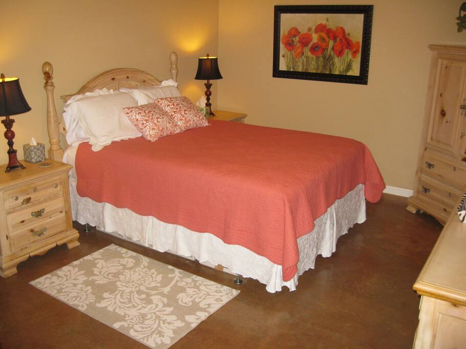 Comfy Queen bed