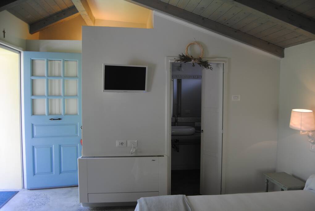 Ingresso 1^ camera Camelia