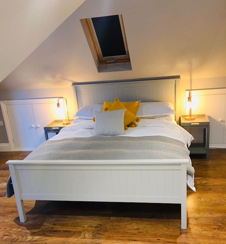 La acogedora habitación de arriba 