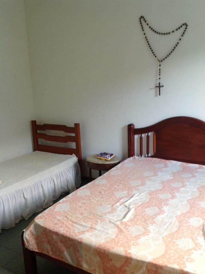 Dhoma e parë e gjumit 