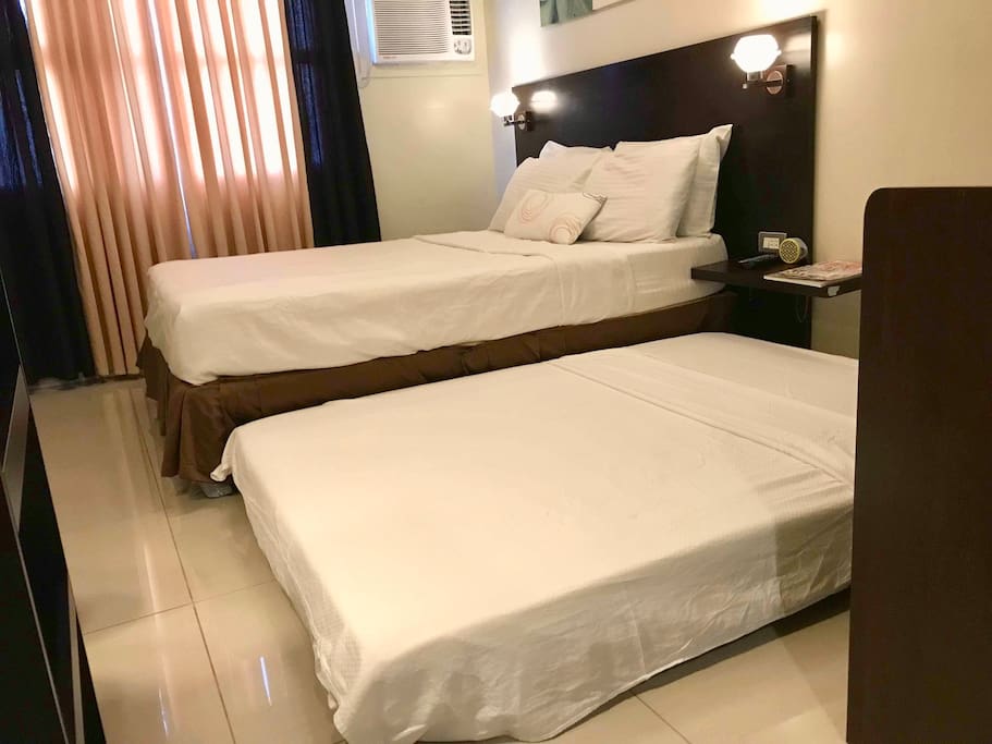 Double pull-out bed