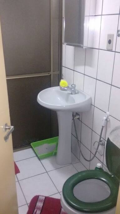 banheiro com boxe