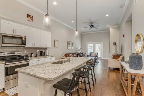 Beautiful Condo in Tuscaloosa!