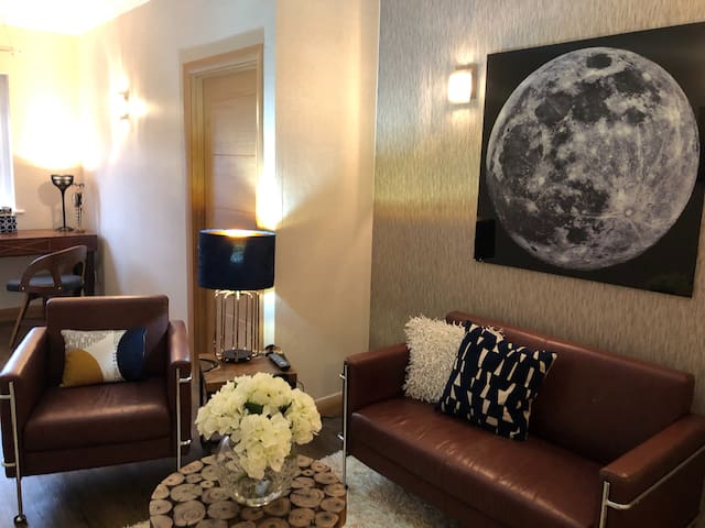 Luxury flat central, Kenilworth Warwick Stratford