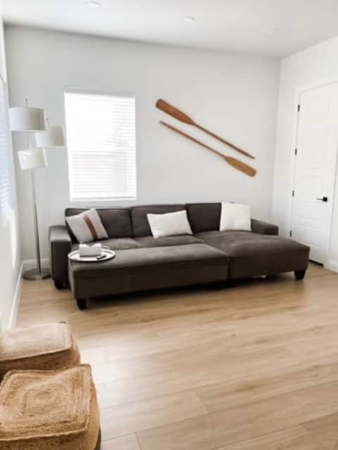 Popular Airbnb listing: Eden Retreat in Wolf Creek