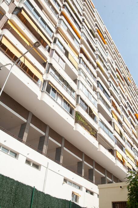Edificio Monte y Mar