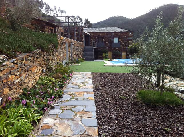 Passadiço Art and River House, na Paradinha gallery image 2