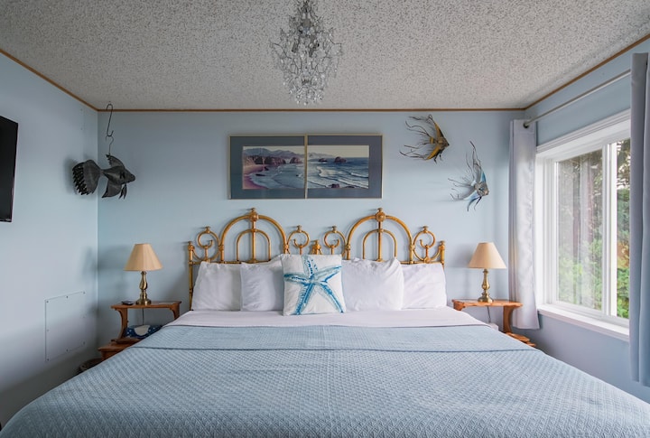 Ocean View bedroom.  Listen to the sound of the waves, all night.