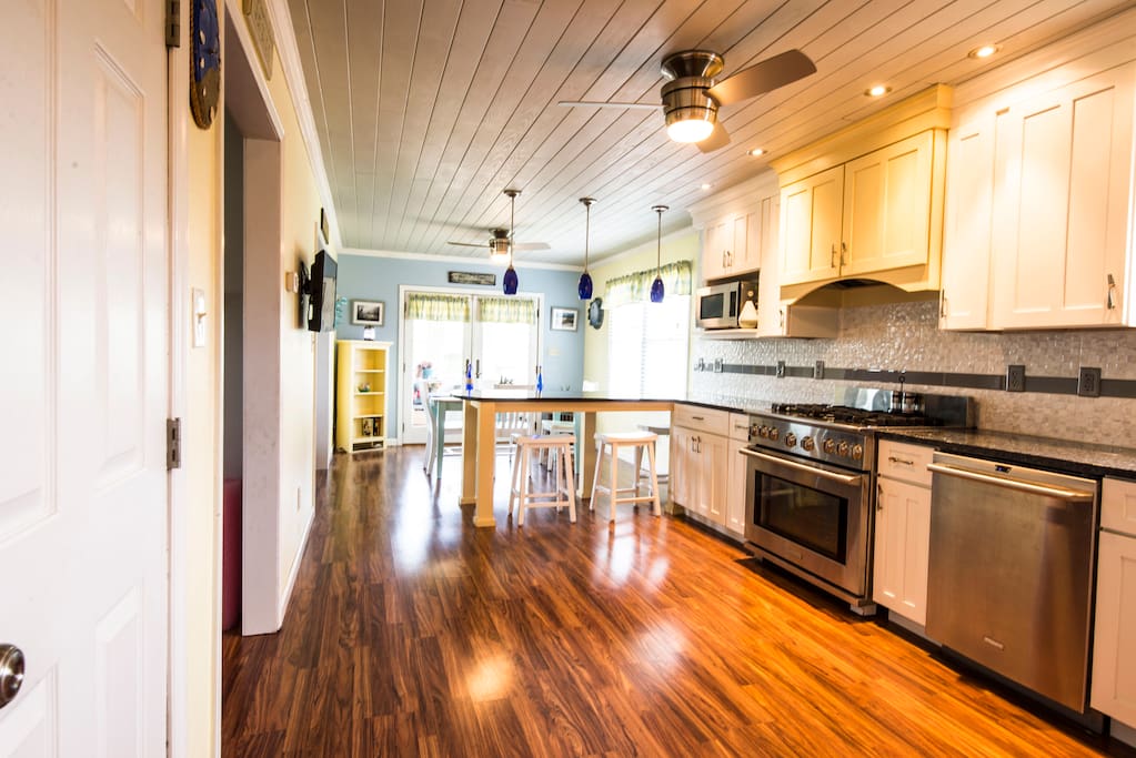 Fully loaded kitchen