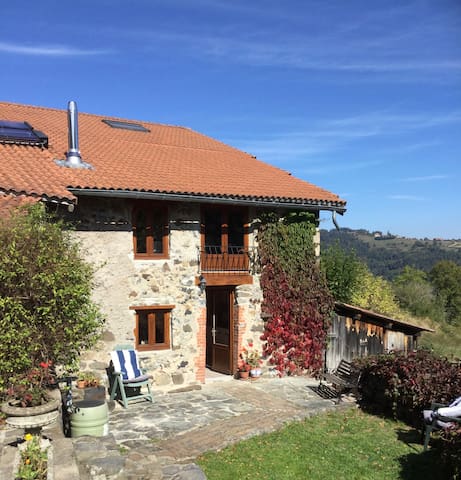 Daisys une petite maison dans la campagne