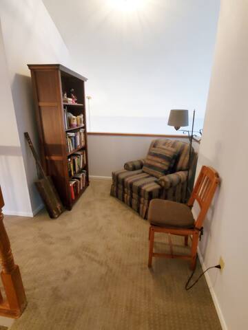 Beautiful 3 Bedroom, 2 Bath House gallery image 5