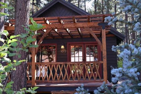 3 Bears Cabin South Lake Tahoe