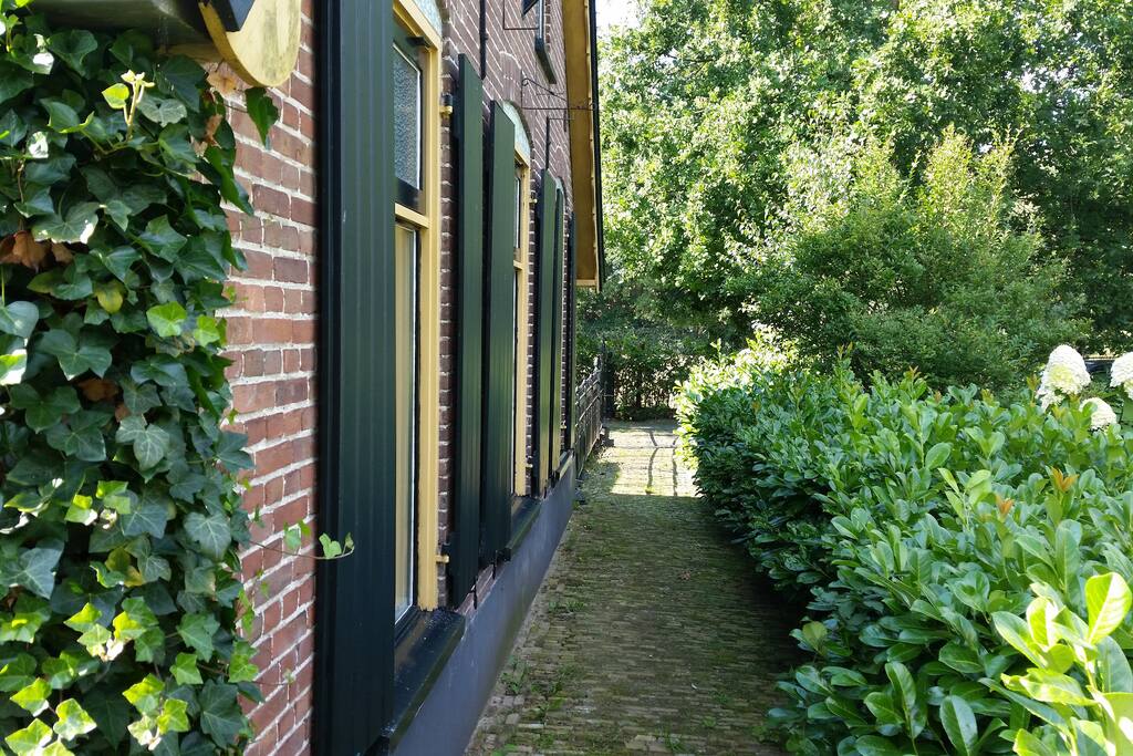 Boerderij met originele luiken