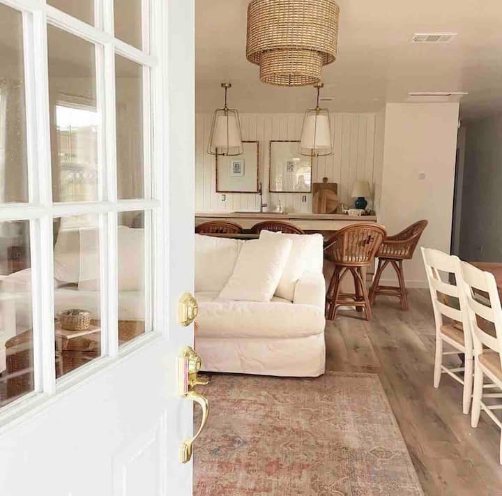Golf Cart Included• 1 Block To Beach•walk To Gulf - Laguna Beach, FL