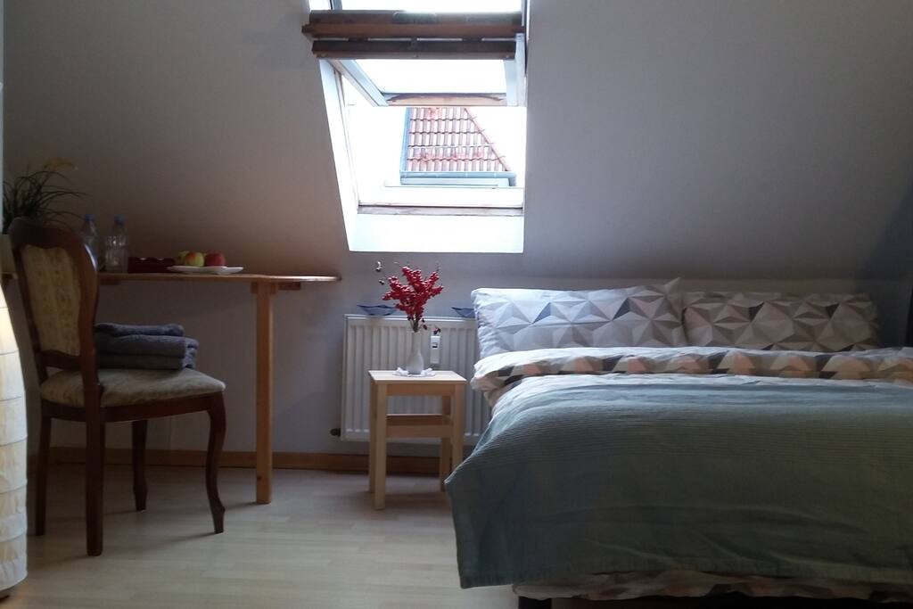 dein Zimmer-your room - votre chambre