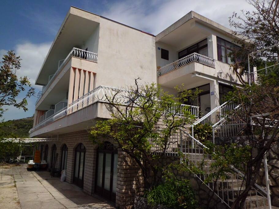 Villa Mirka