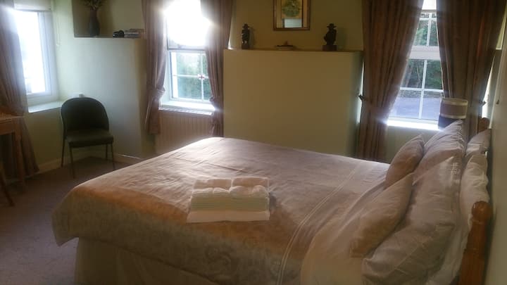 Hillcrest Farm - South Wing - Bedroom 1 - Double Room en-suite.  Sea, garden & mountain view.  