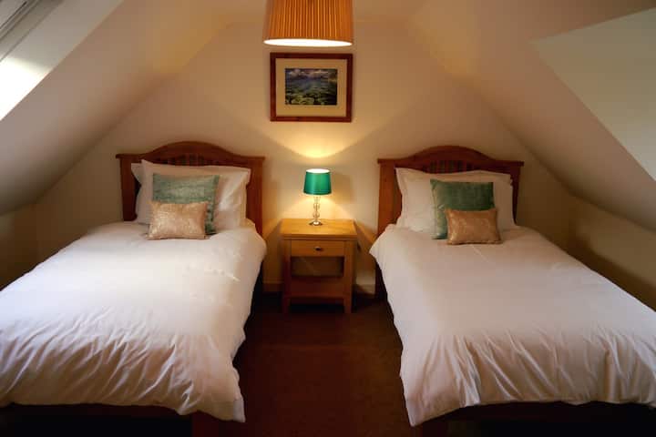 Tweepersoonskamer met 2 aparte bedden