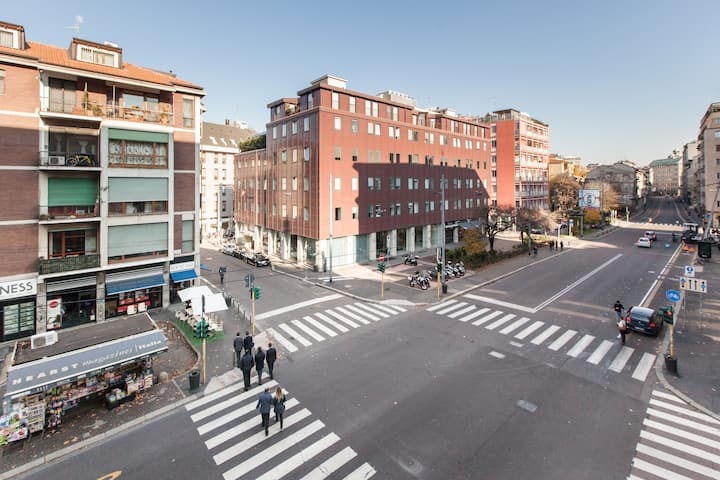 Nice and large studio in Ticinese