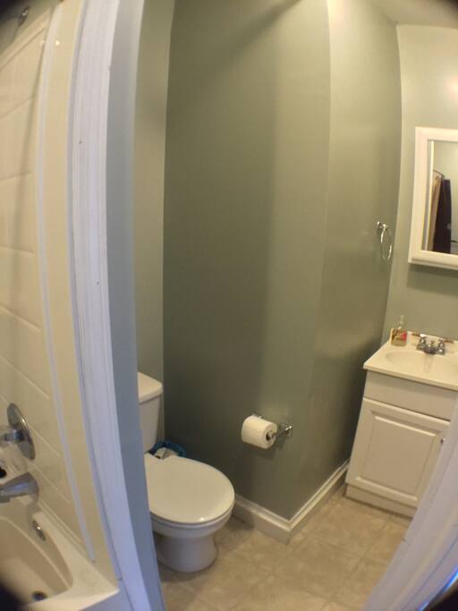 Private ensuite bathroom.