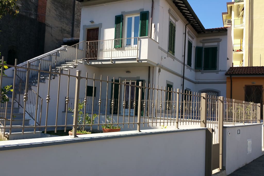 La Corte di Marino, ingresso appartamento.