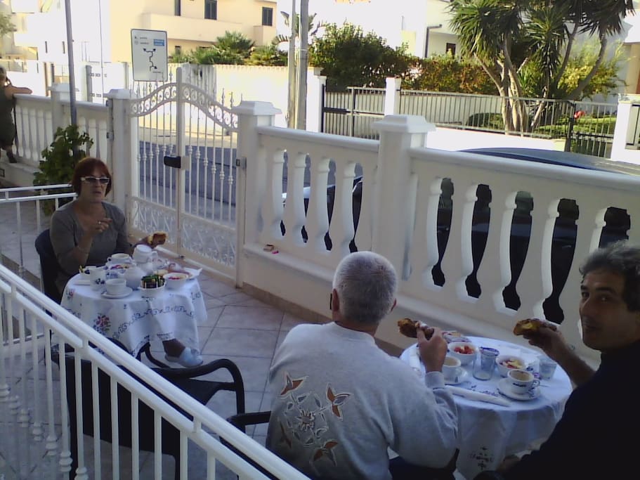 Area Terrazzino i nostri Ospiti a Colazione