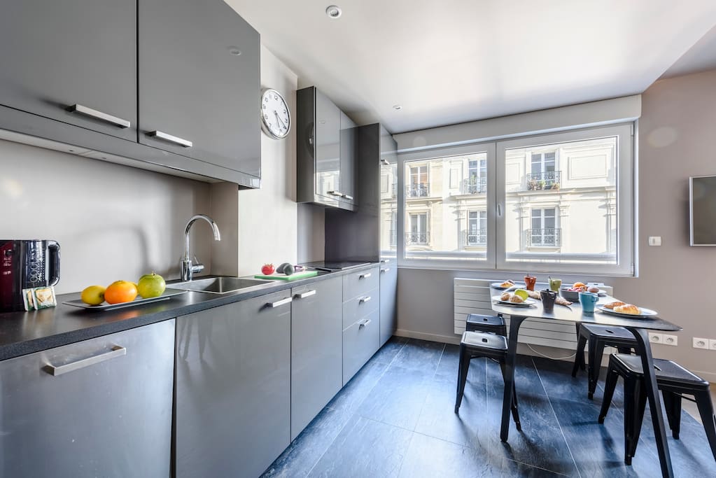 Fully-equipped kitchen