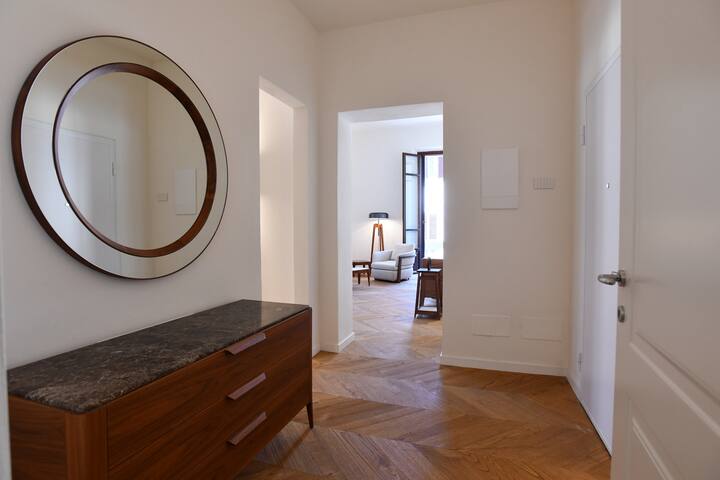 Cappelle Medicee Luxury Flat gallery image 5