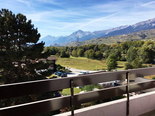 Apartment in the heart of Valais (max 6 people)
