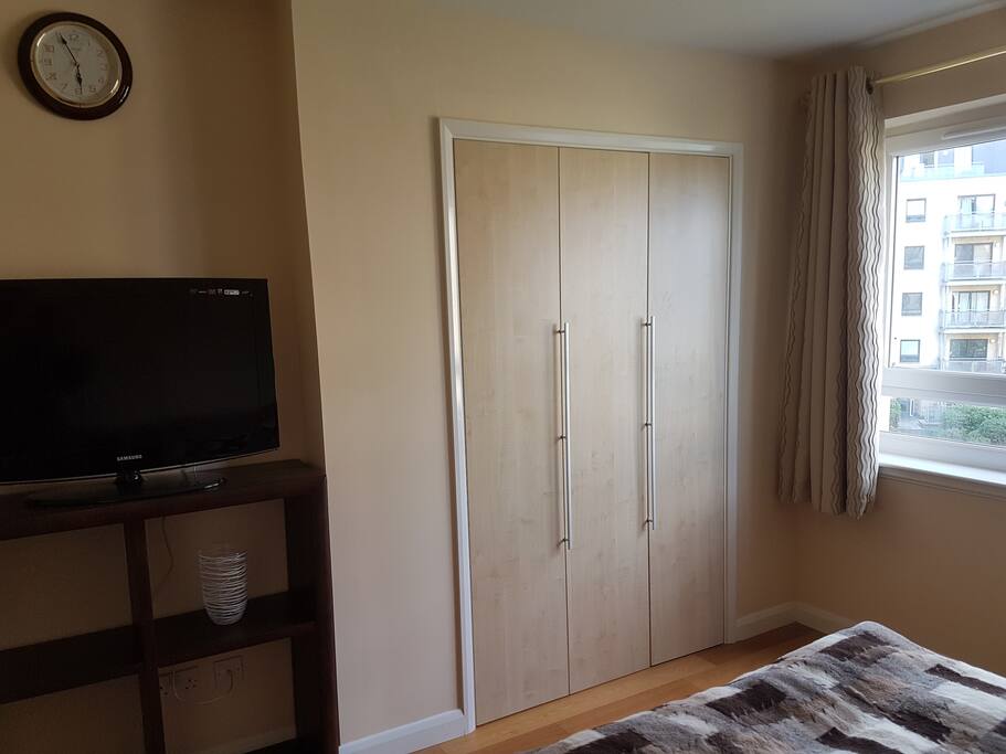 Double bedroom reverse view (with wardrobe)