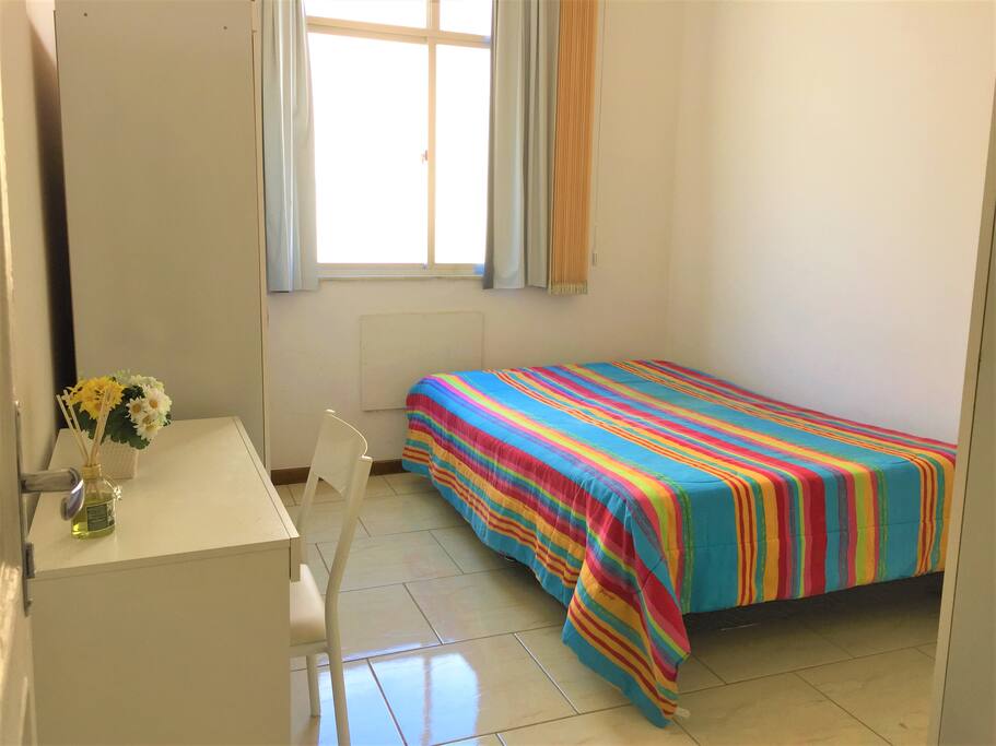 Quarto que comporta até 4 pessoas