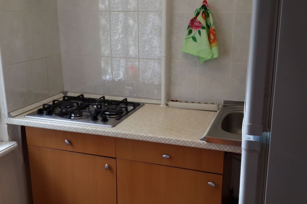 Кухонные принадлежности и посуда. Kitchen appliances