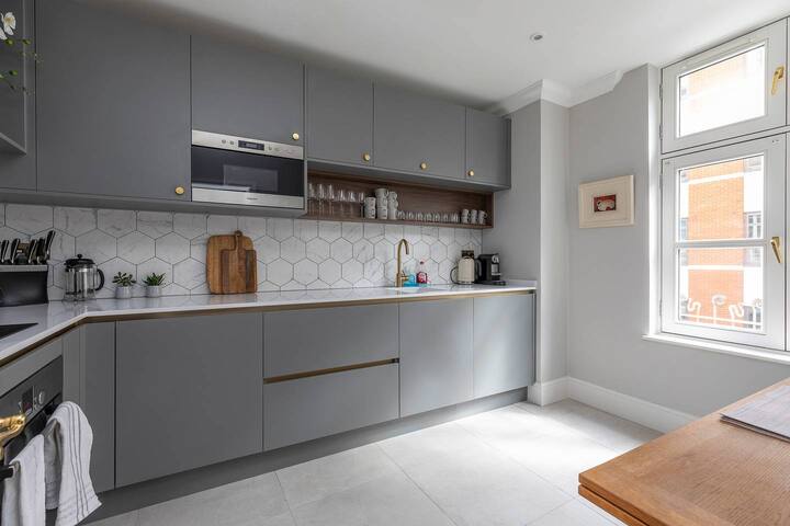 Beautiful apartment in the heart of Mayfair gallery image 3