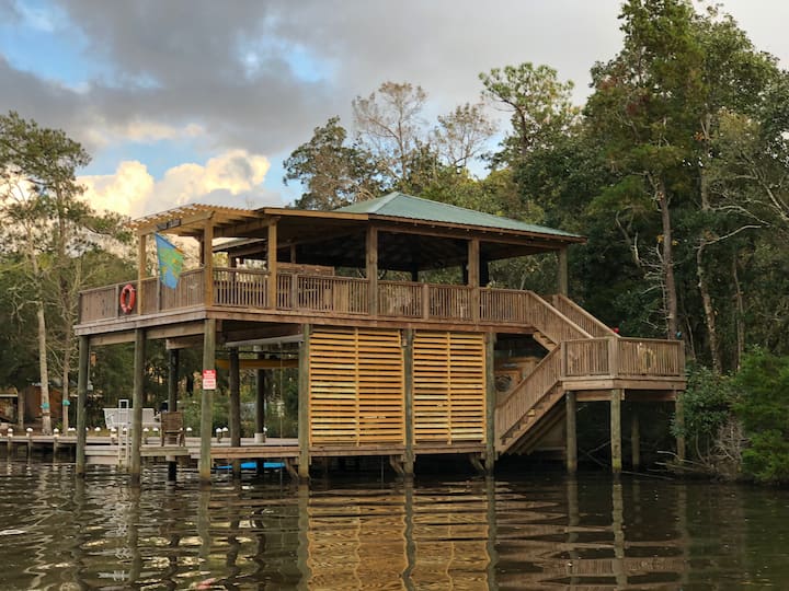 The Cabin on the River Cottages for Rent in Summerdale, Alabama
