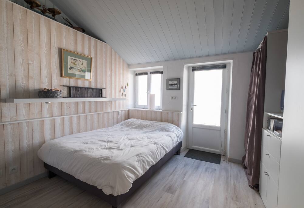 Chambre rez-de-chausée