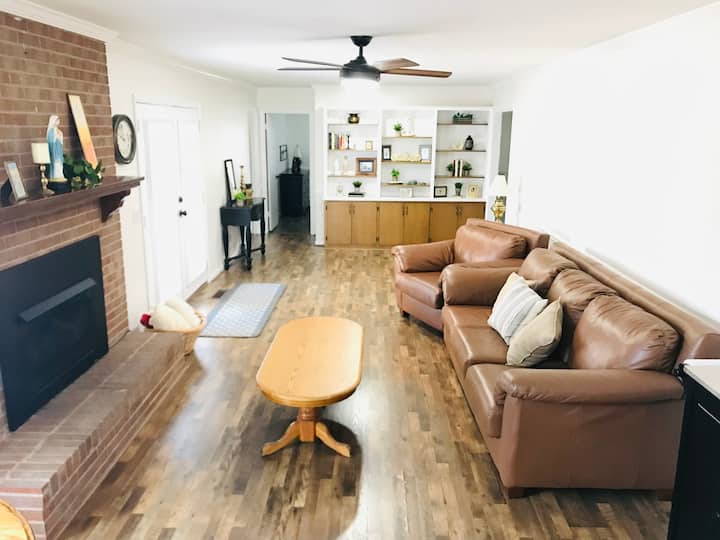 Vinemont Vacation Rentals & Homes Alabama, United States Airbnb