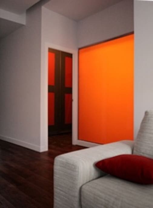 Salón y cristal naranja del baño 1 / living room & bathroom orange window