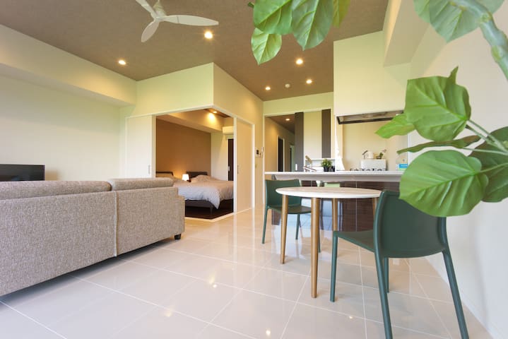 オーシャンリゾートへようこそ☆ 青の洞窟まで徒歩5分☆6名様まで宿泊可☆