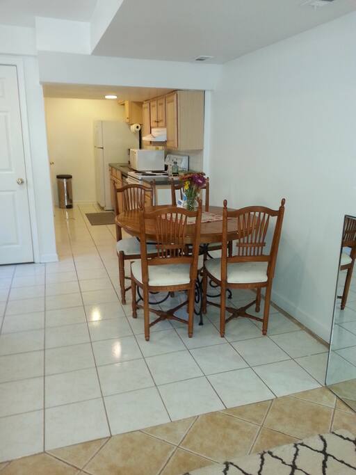 Dining table for 4 with option for 6.