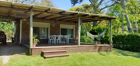Green, peace and the beach two blocks away