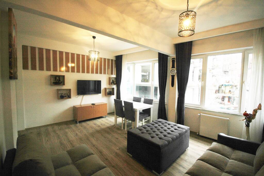 Living room is sunny and you feel very fresh:) (35m2)